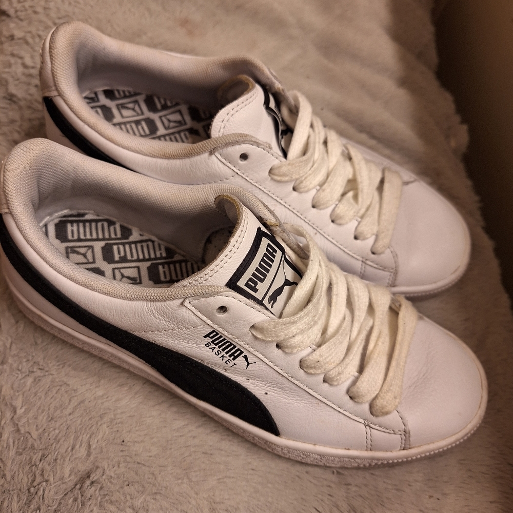 Puma sneakers